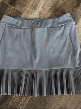 Acegolfs Gray Pleated Hem Women's Skirt - Stylish Everyday Look